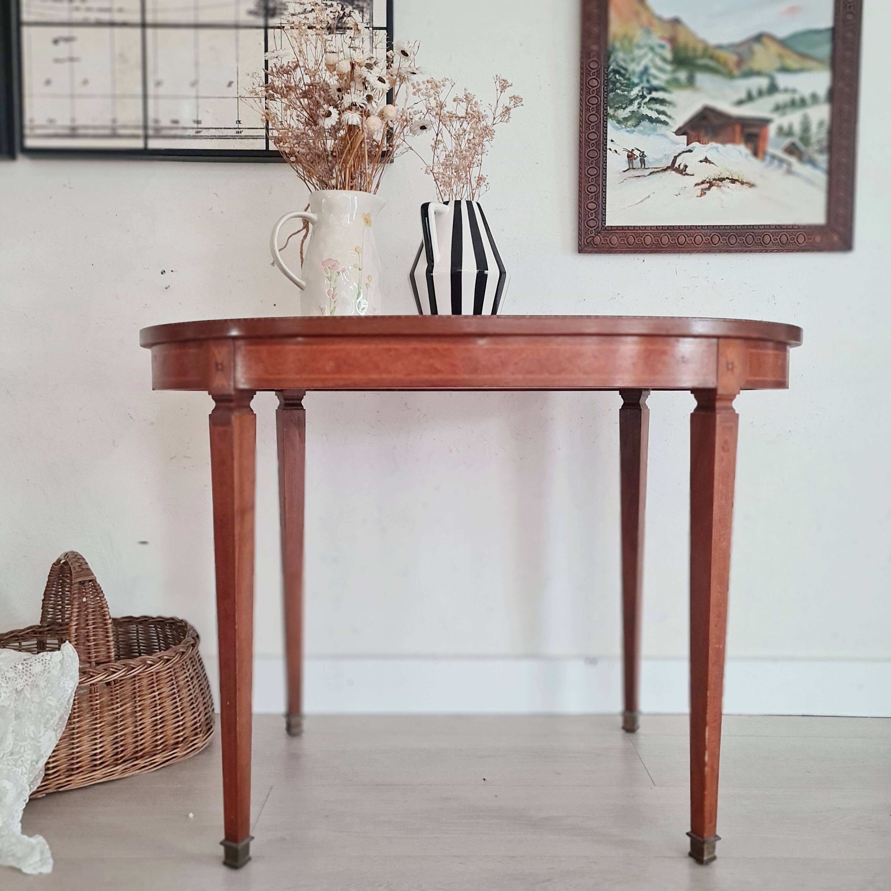 Oval inlaid table made in Germany by Sohn & Cie