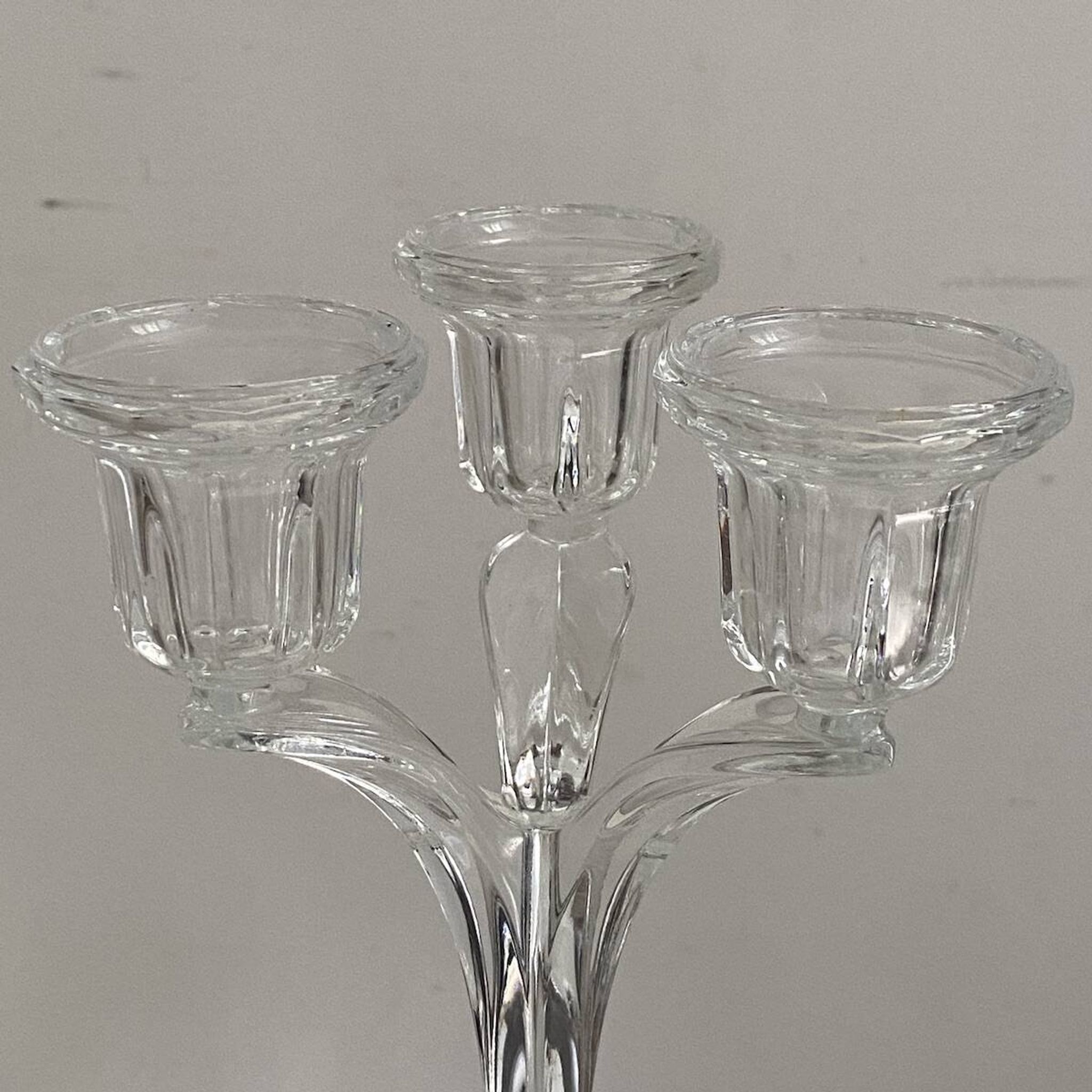 Pair of three-branch candlesticks in Arques crystal