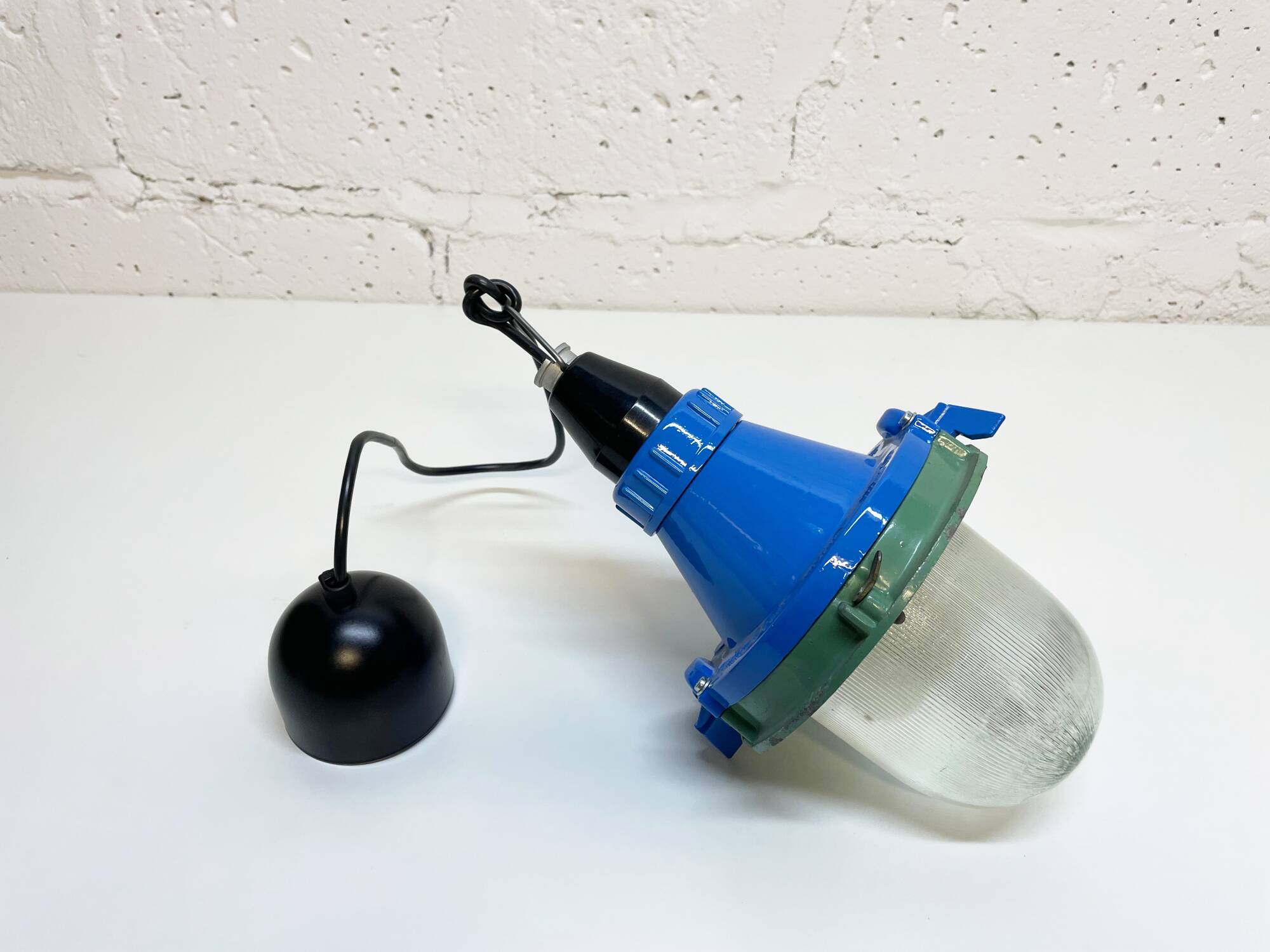 Industrial hanging lamp, 1974.