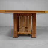Husser 615 dining table by Frank Lloyd Wright produced by Cassina