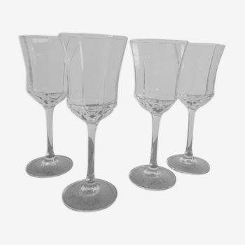 Set of 4 wine glasses