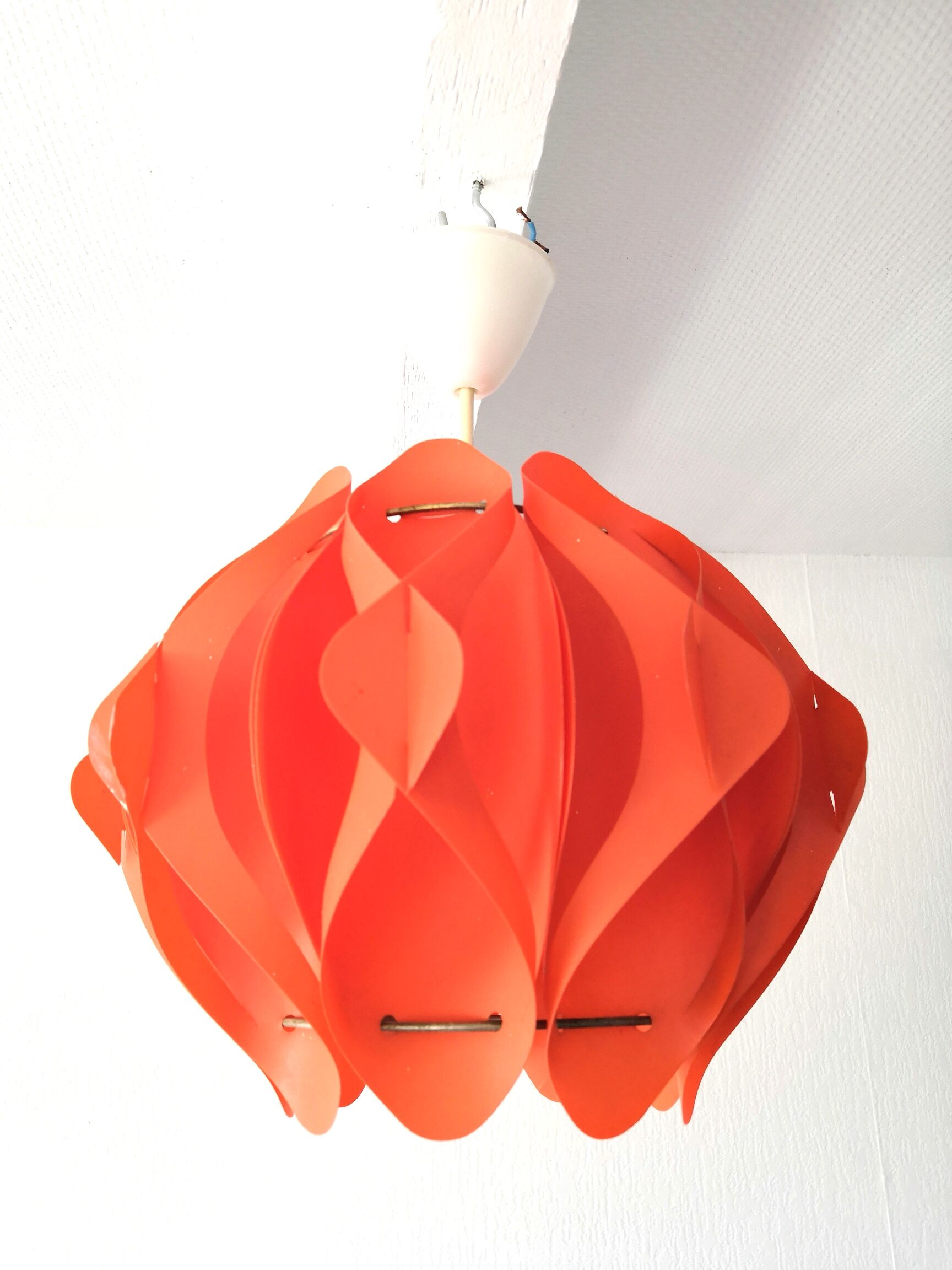 Orange pendant lamp in pleated plastic design 70s