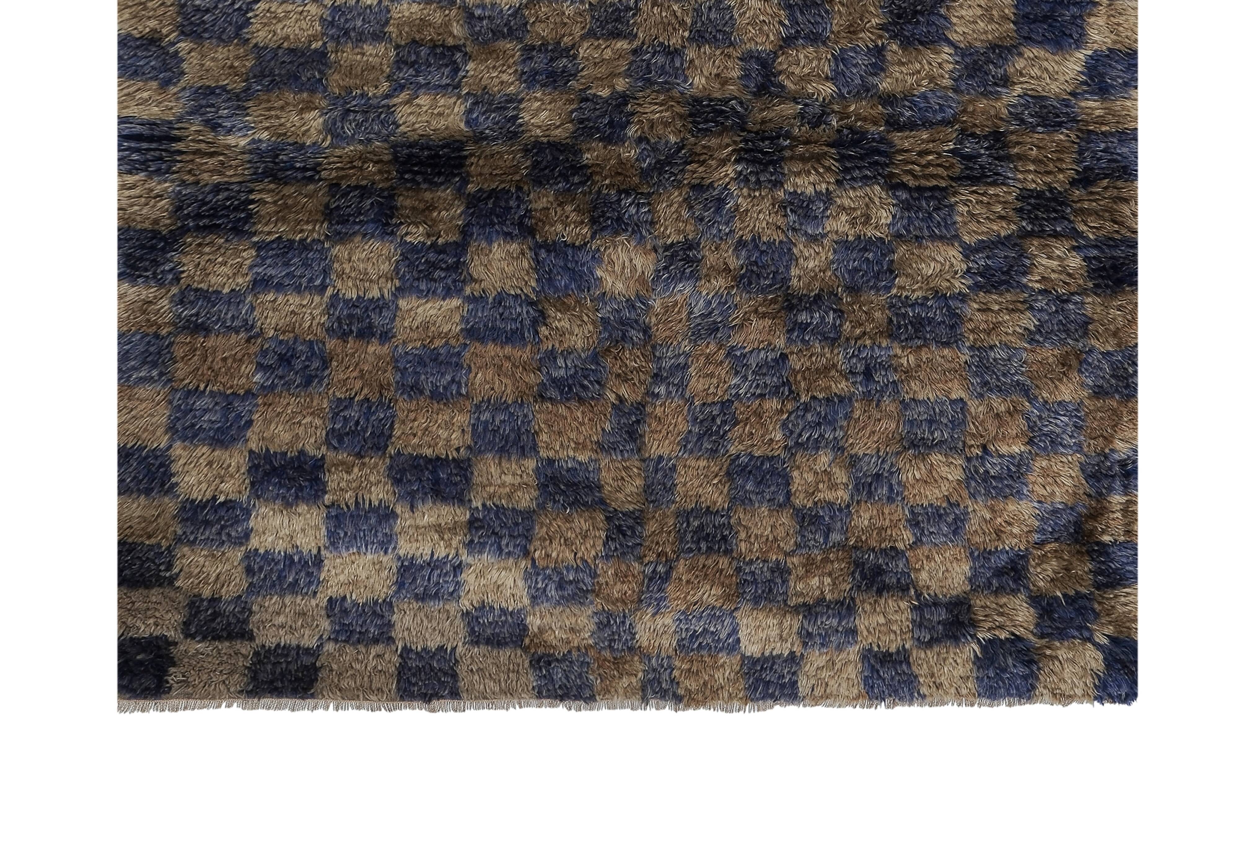 Vintage Turkish Oushak Rug Handwoven 136x179 cm