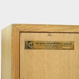 Danish mid century display bookcase cabinet in oak by Børge Mogensen, 1960s