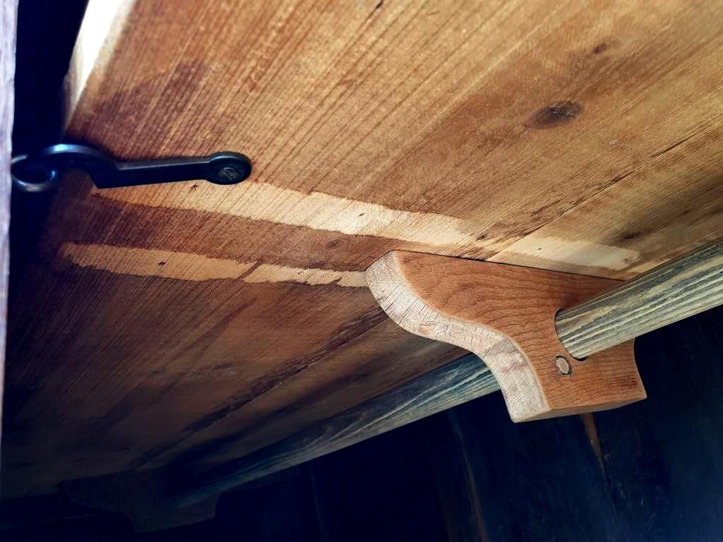 Wardrobe in oak XVIIIth