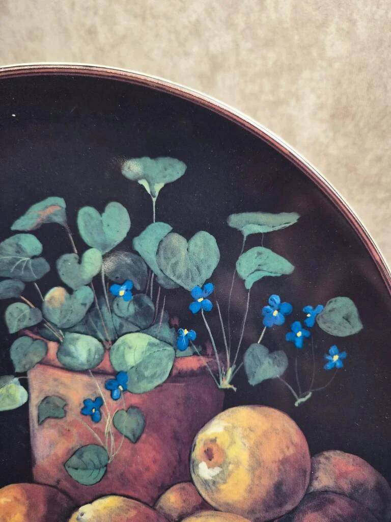 Large Gien plate Cueillette D. Lalande 30 cm – Fruit & violet decoration