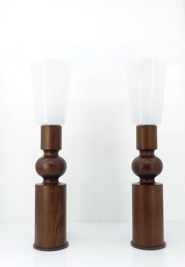 Paire de lampes de table scandinaves en pin par Uno Kristiansson pour Luxus