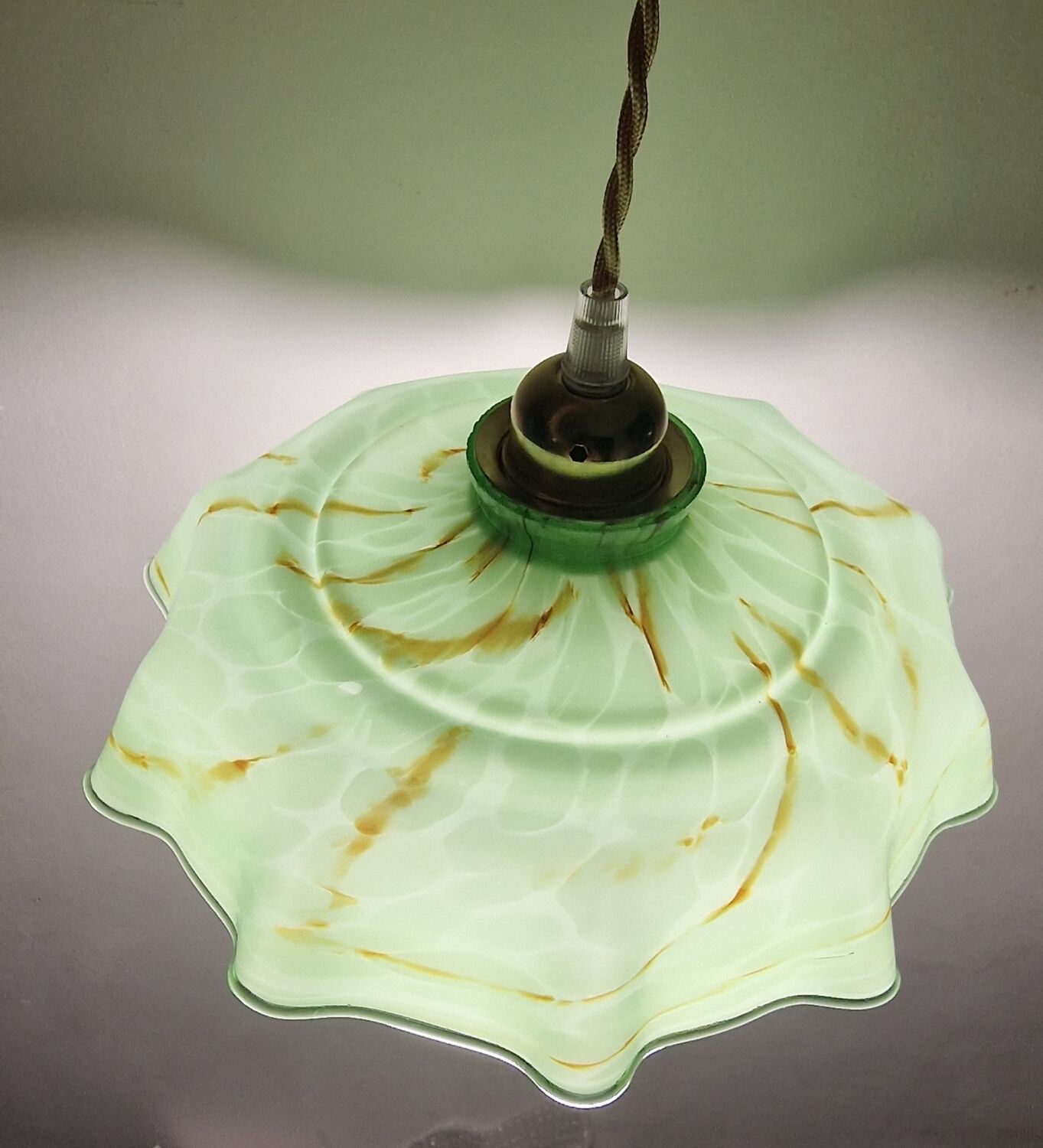 Caramel marbled green pendant light
