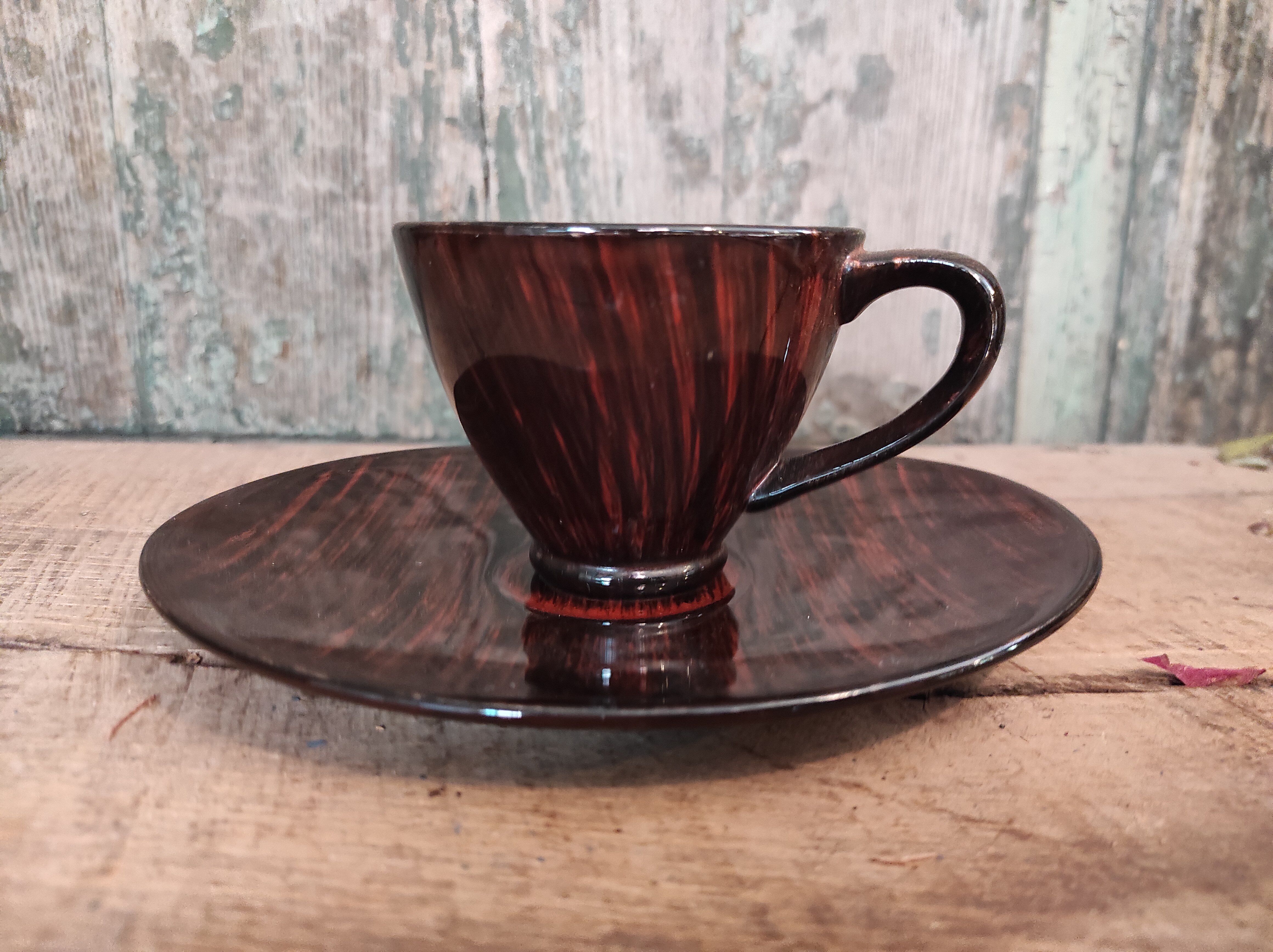 Mid century french set of two cups with their saucers, faïence salins, model bahamas