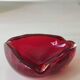 Cendrier/Vide poche en verre d Art soufflé Murano/Italie. Couleur rouge rubis/ambre