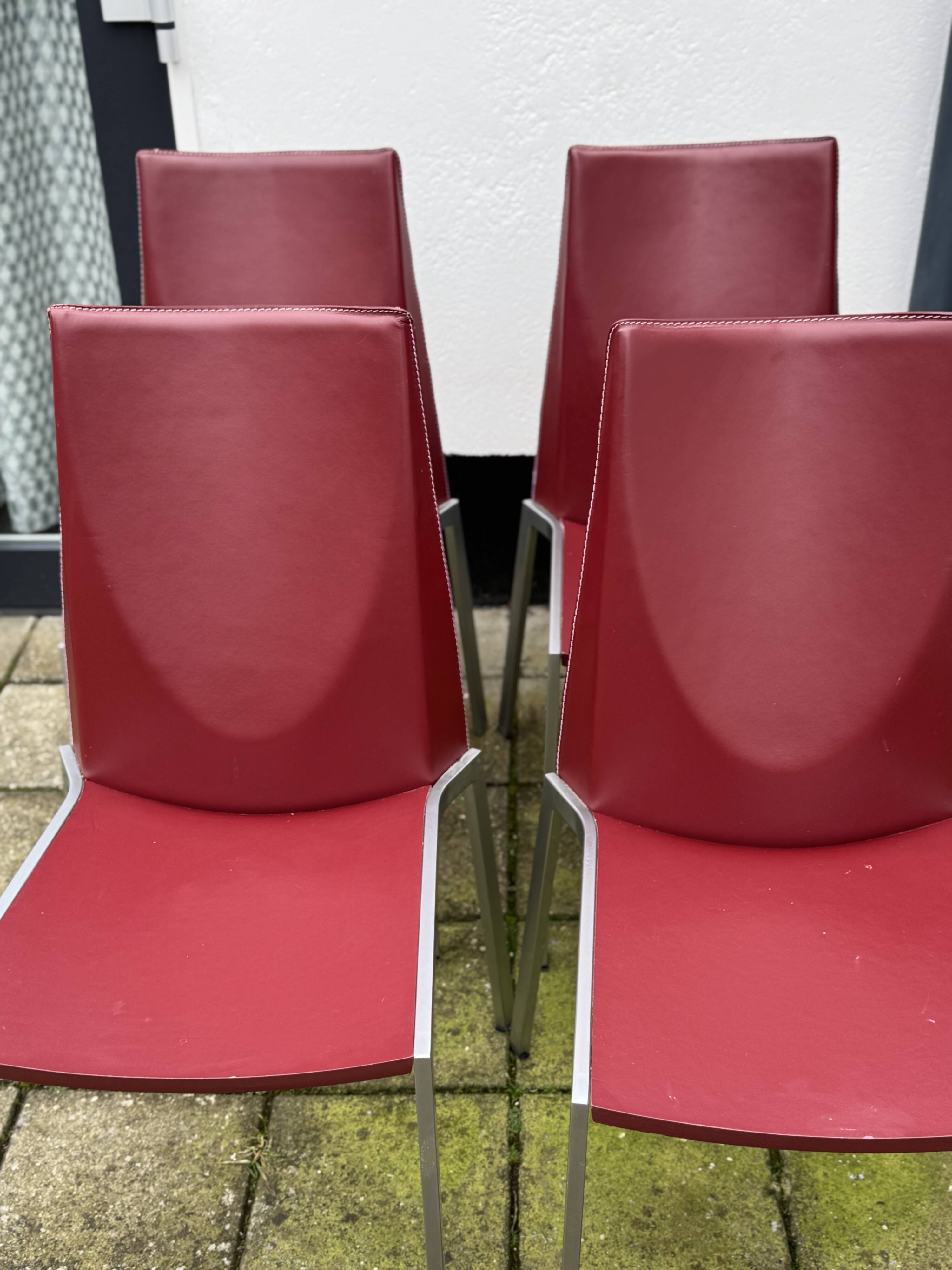 4 chaises de salle à manger italiennes post-modernes Bross