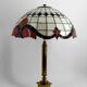 Important Tiffany-style lamp, bronze and stained glass – 20th century