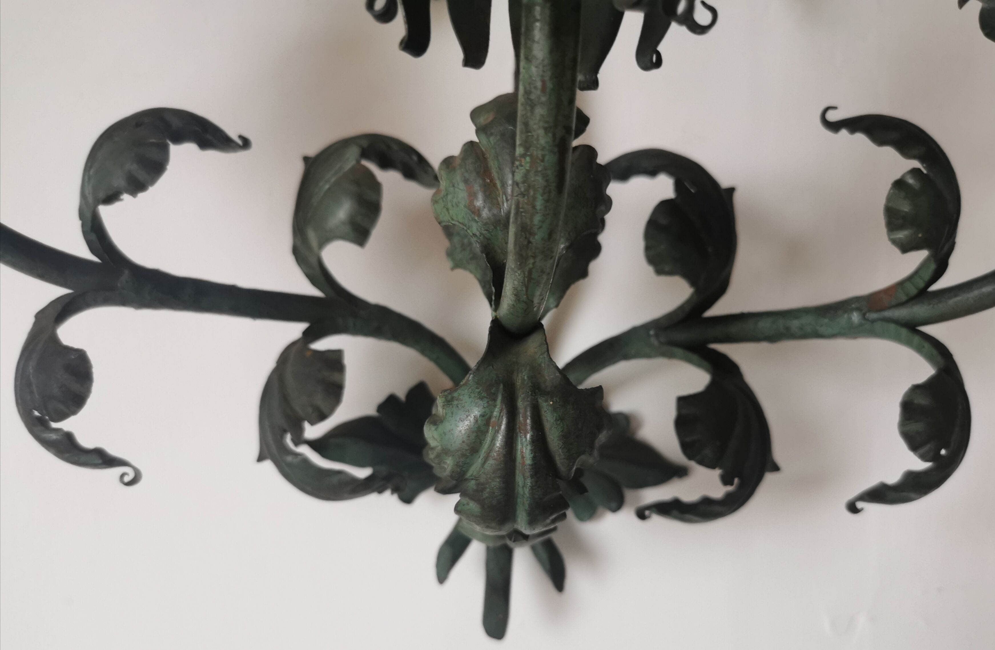 Wall lamp iron and sheet metal