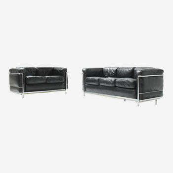 Vintage LC-2 in black leather by Le Corbusier, Jeanneret & Perriand for Cassina