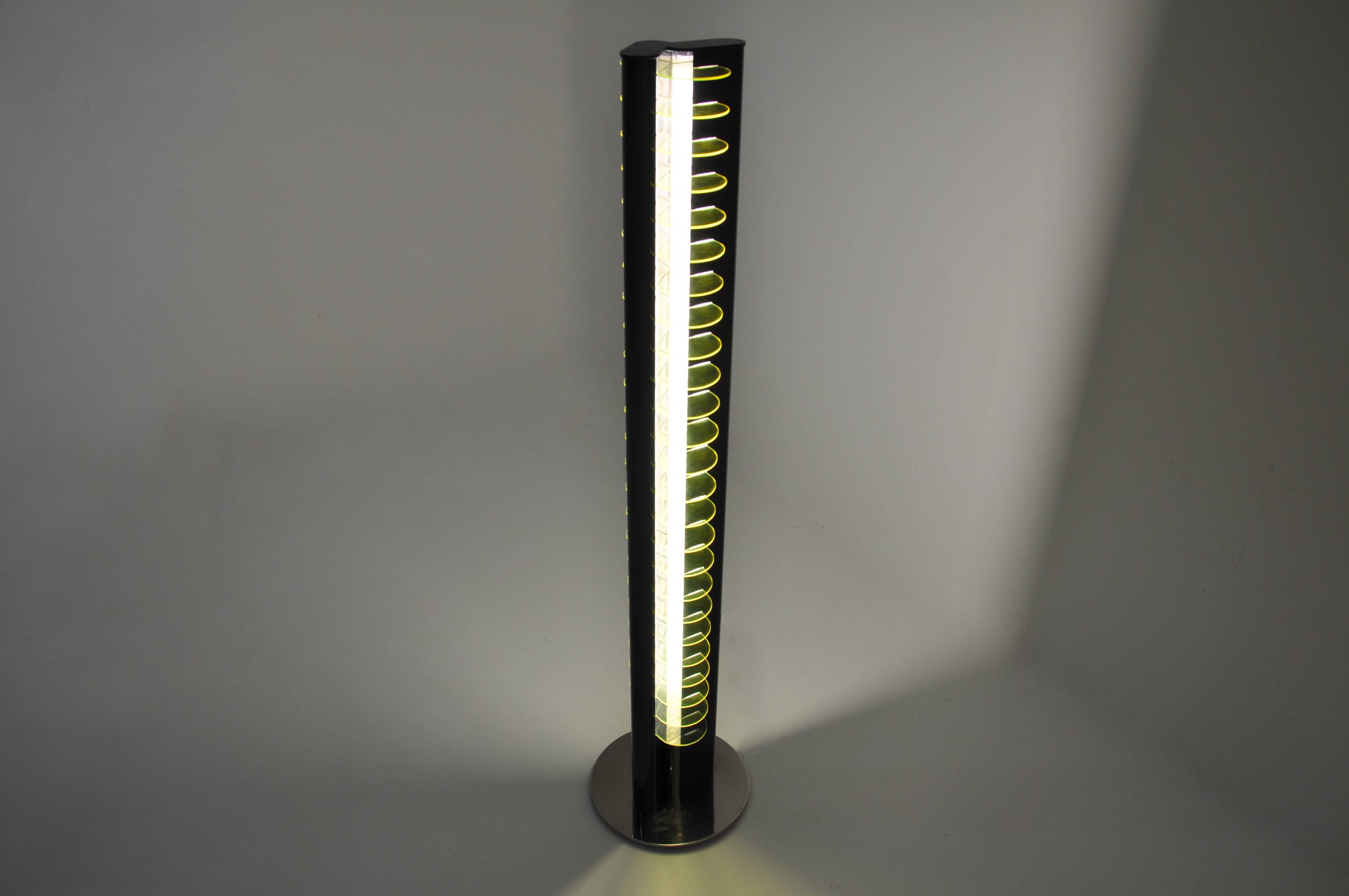 "Amalassunta" floor lamp by Vittorio Gregotti for Bilumen, 1960s