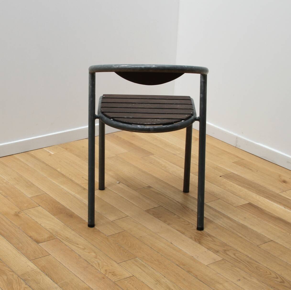 Vintage garden chair