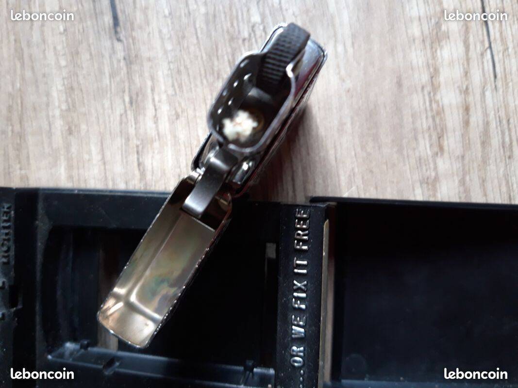 New personalised Zippo lighter