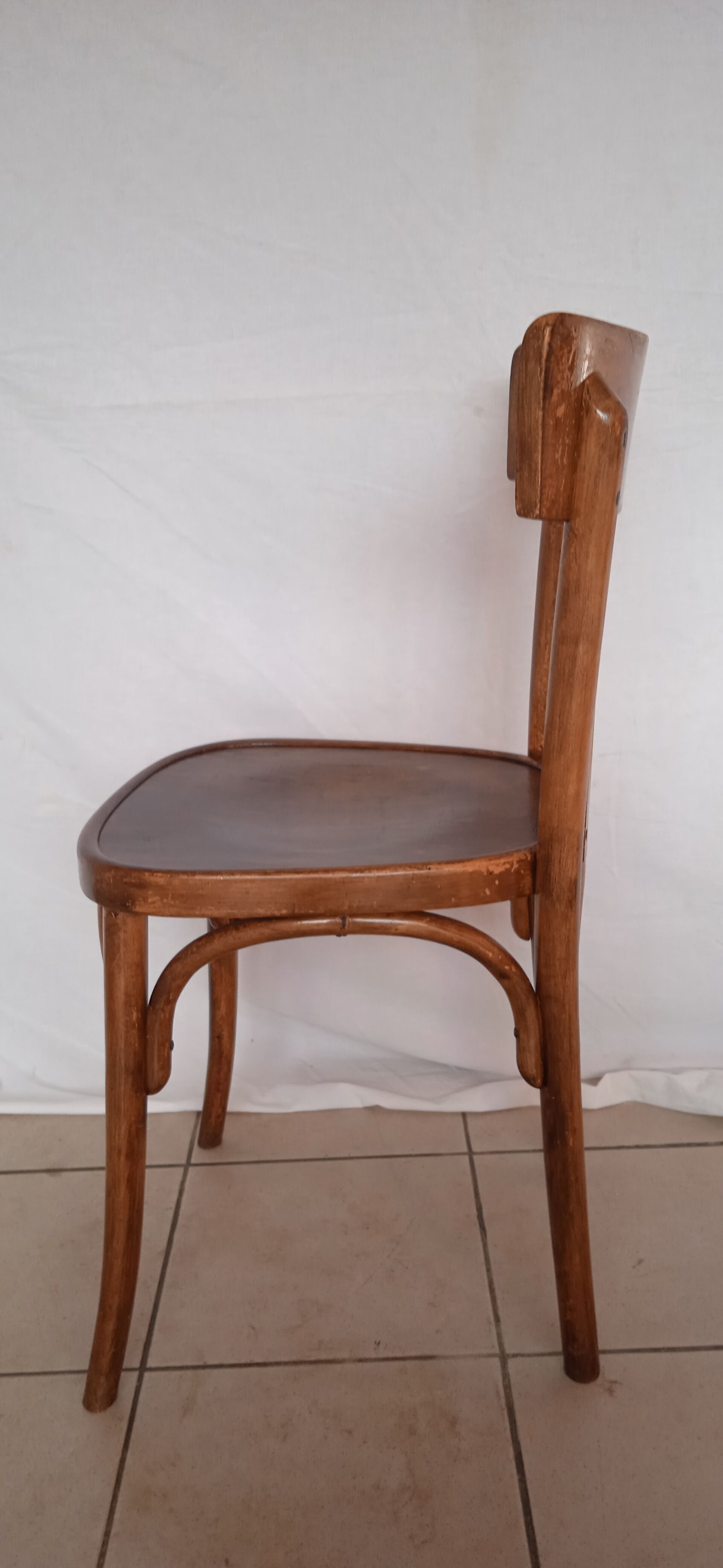 Bistro chair