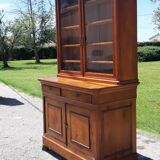 Showcase Walnut 19th