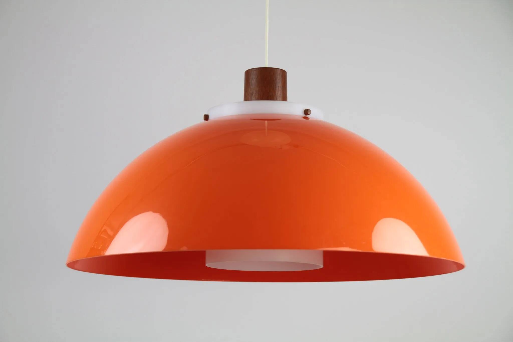 Pendant Lamp – Plastic and Teak, Model 549 – Uno & Östen Kristiansson for Luxus Vittsjö, Sweden, 1960s
