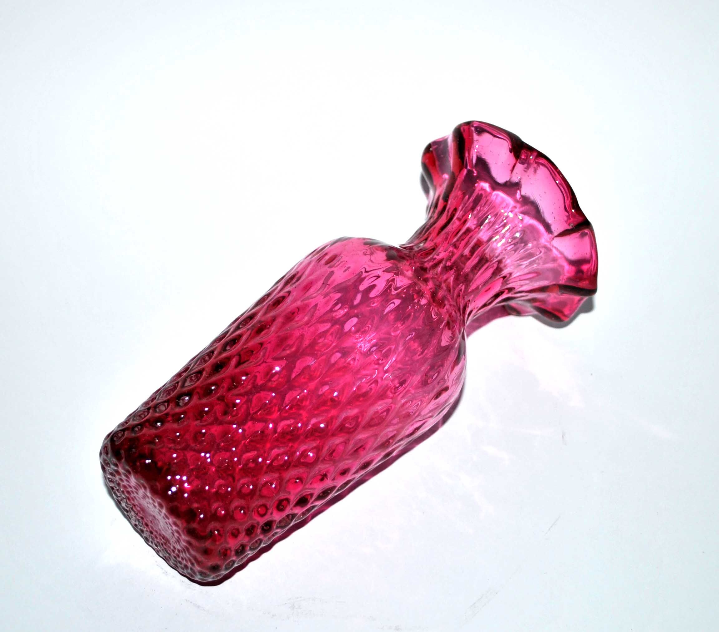 Vintage pink blown glass cornet vase - vintage pineapple shape 18cm