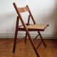 Chaise pliante cannée