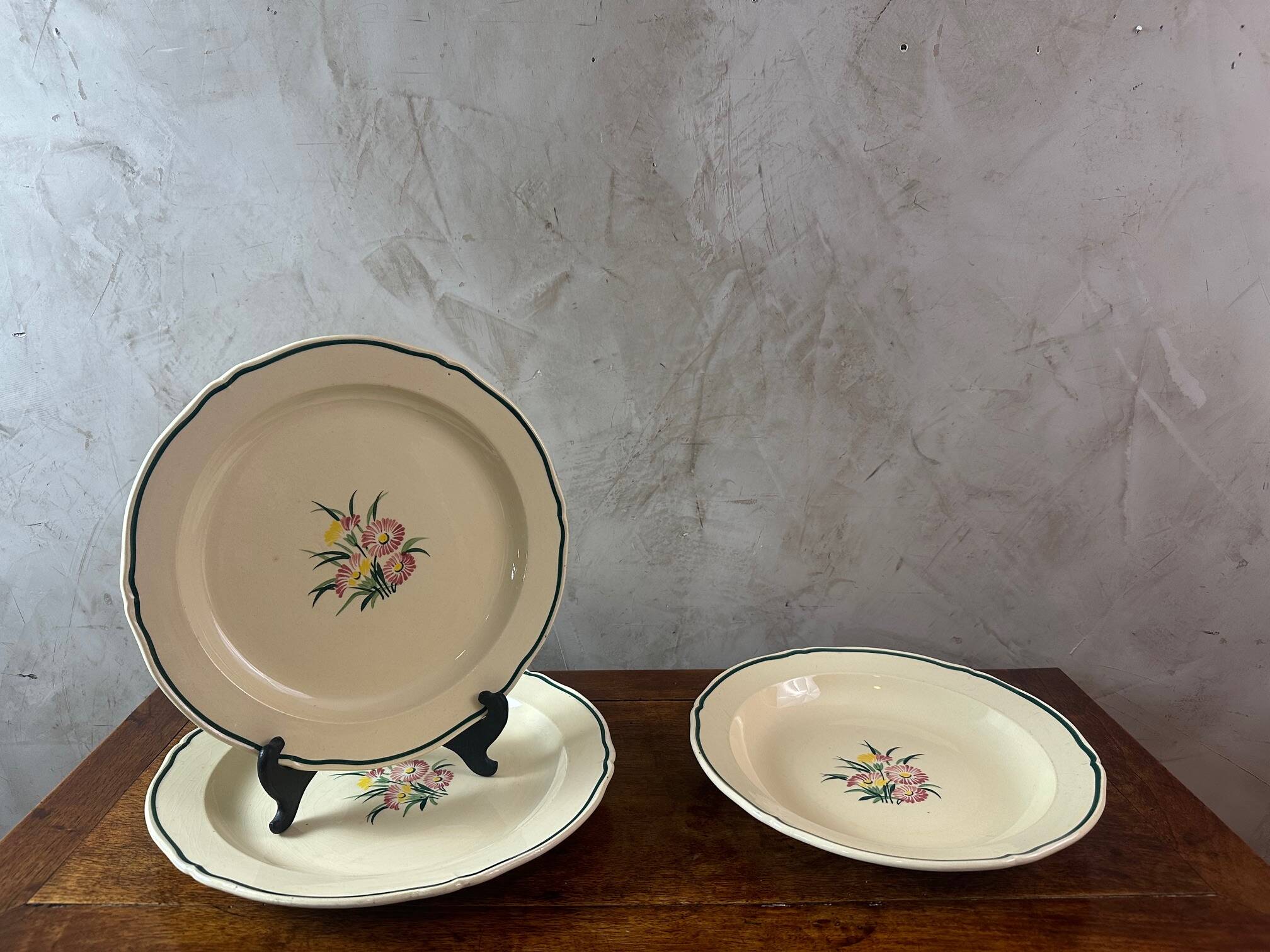 Hand painted Gien service