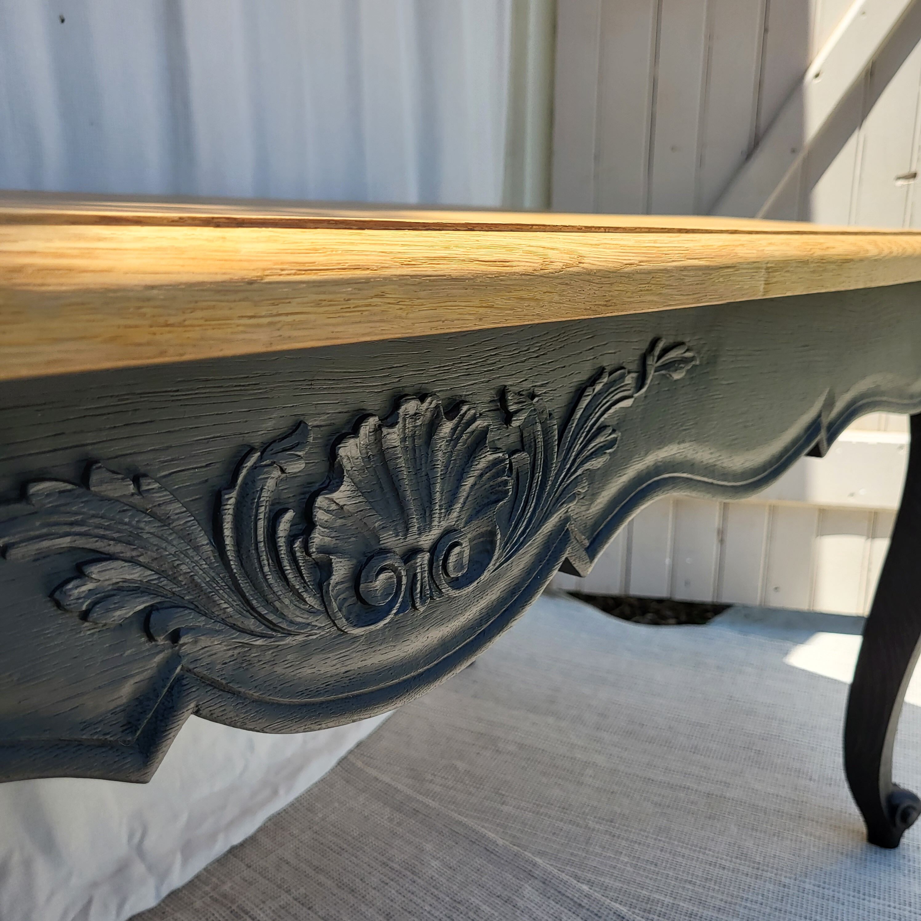 Louis XV dining table