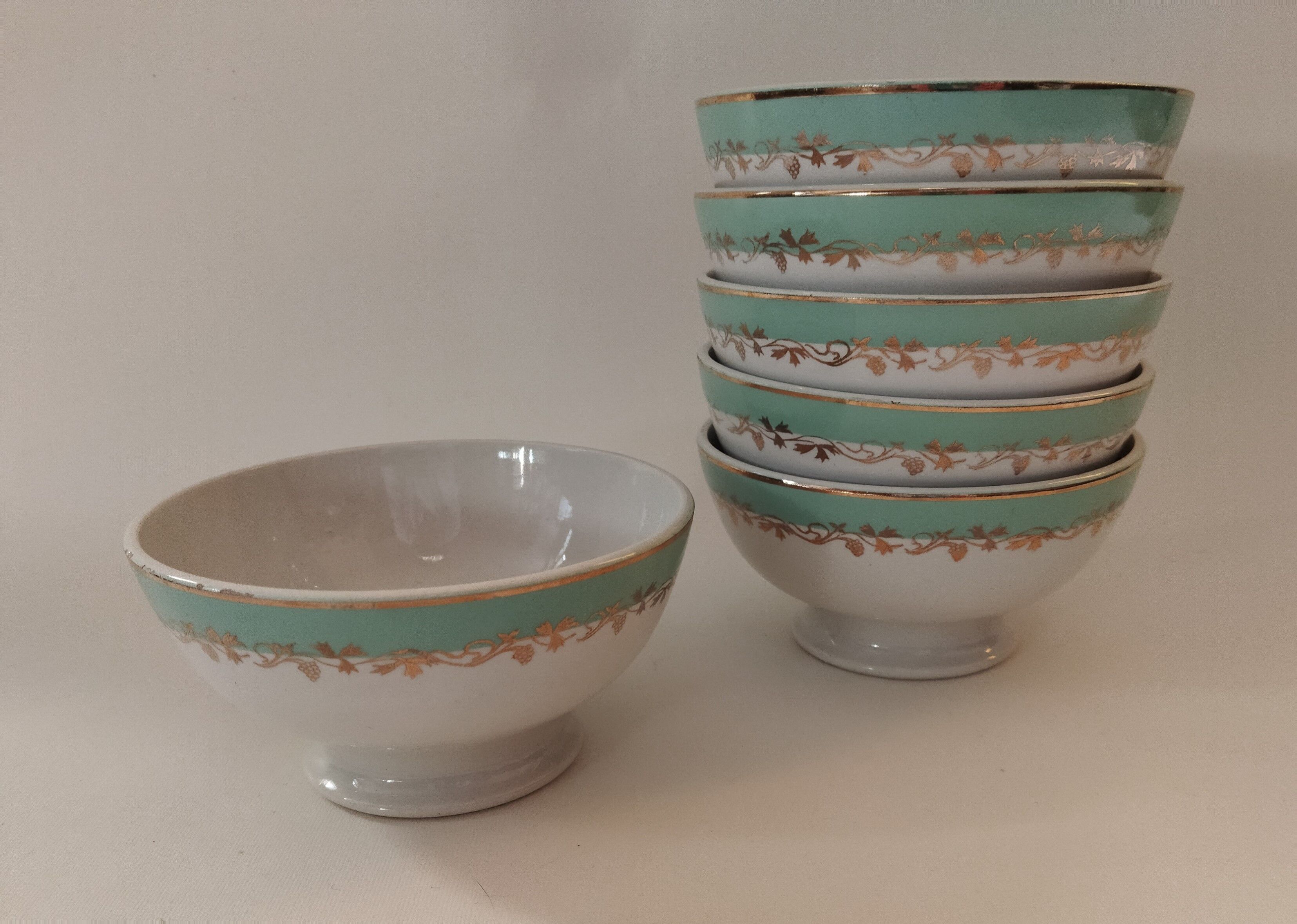 Six fenal badonviller bowls