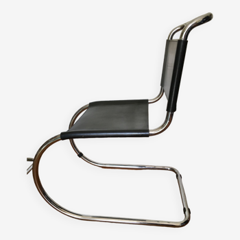Mies Van der Rohe MR10 chairs