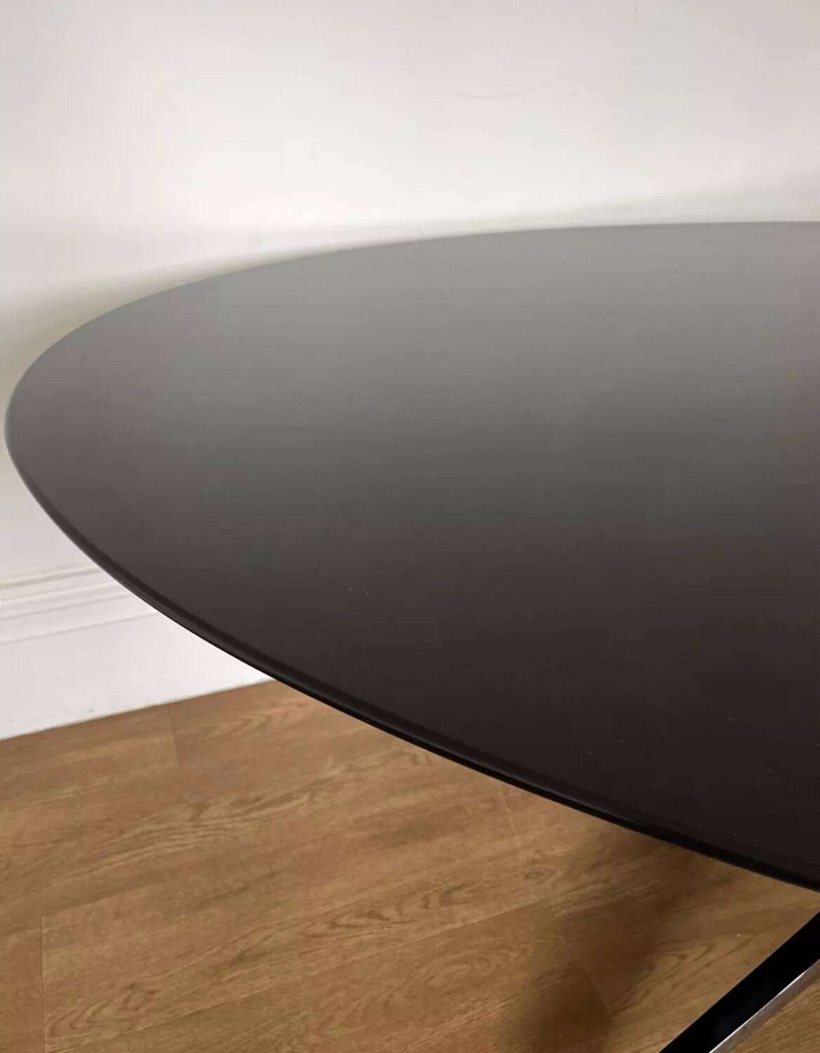 Knoll table 198