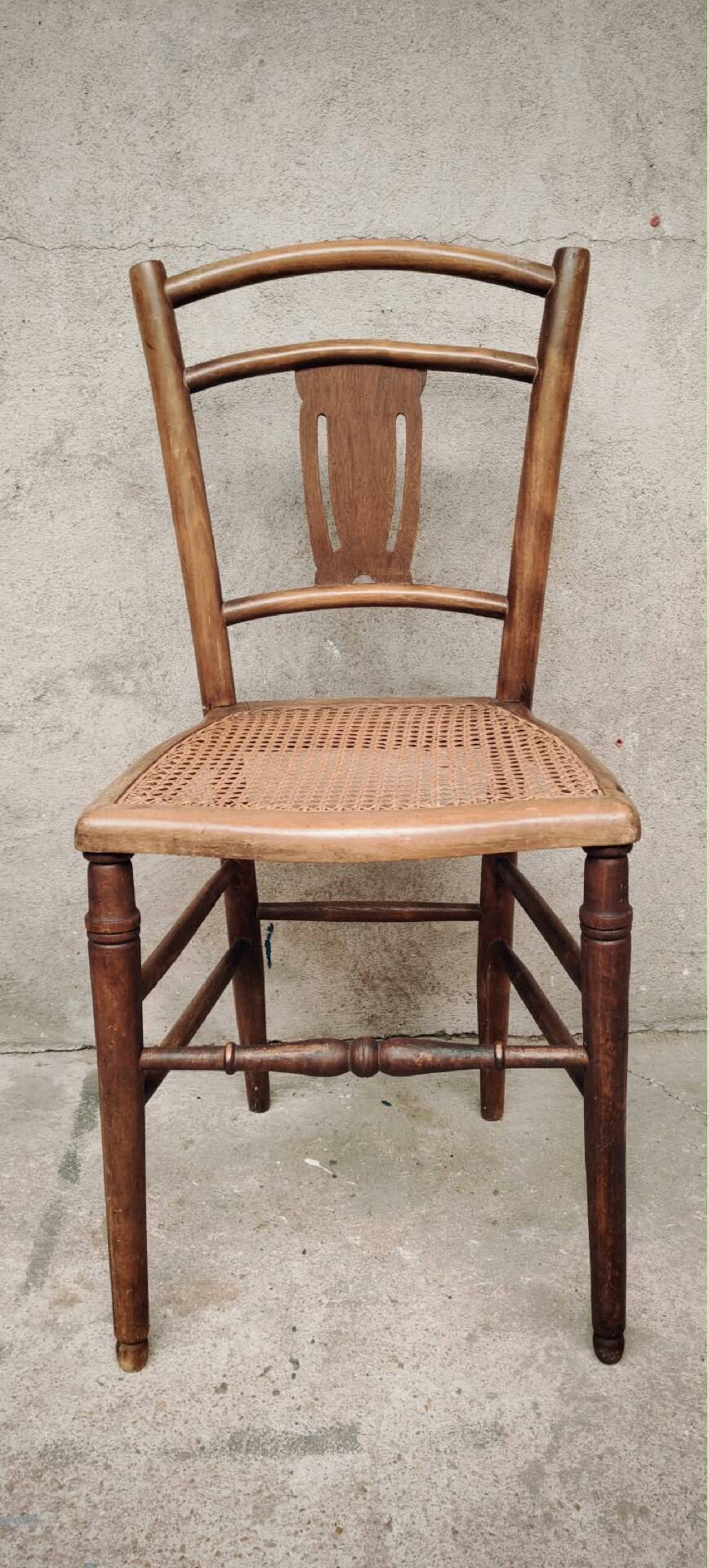 Chaise bistrot avec cannage 