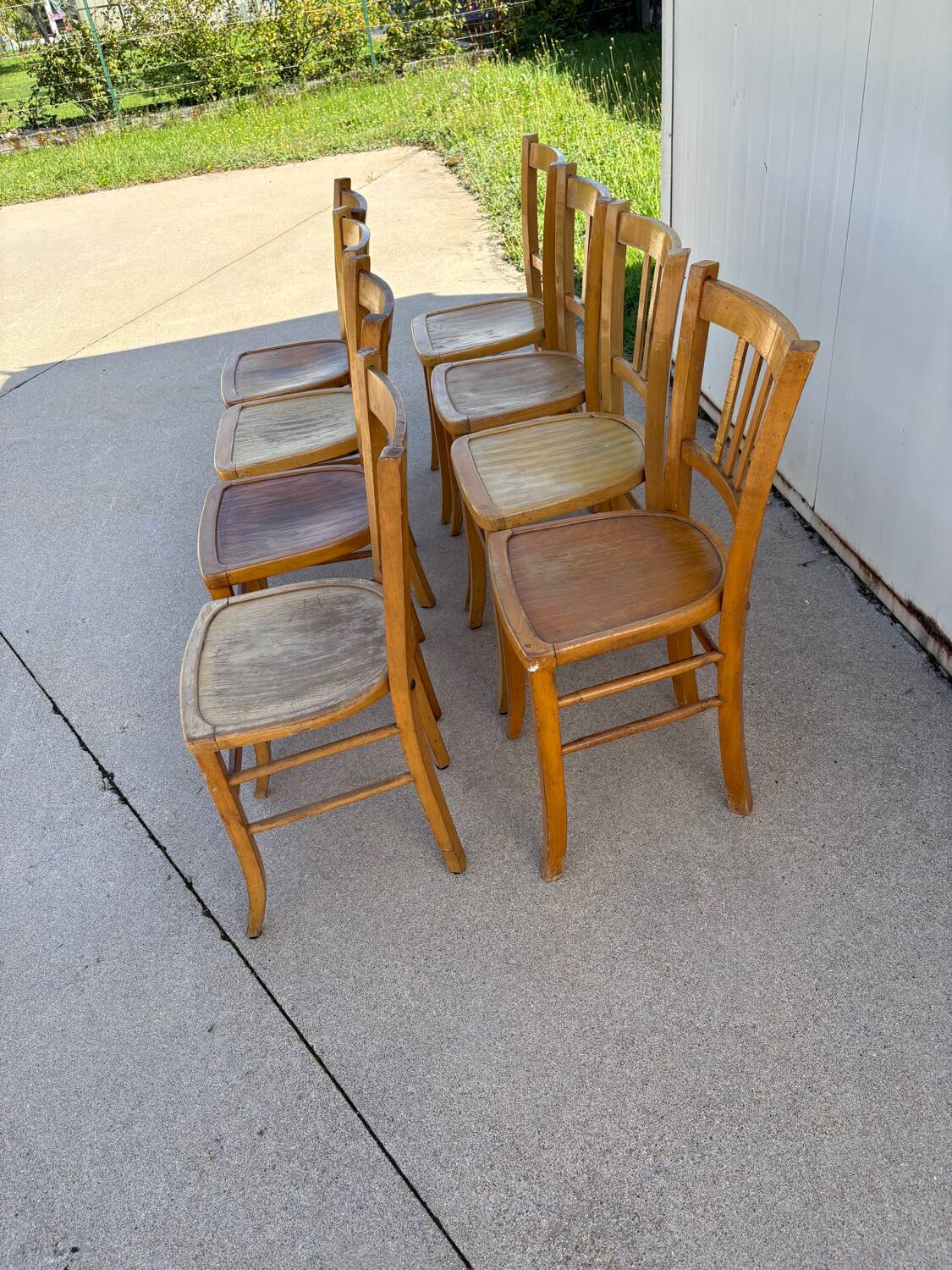 Set of 8 vintage bistro chairs