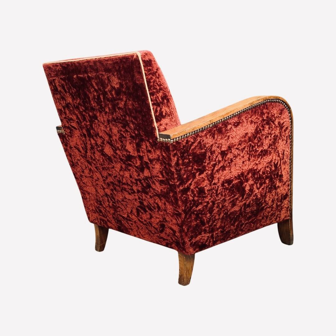 Pair of Art Deco club armchairs in burgundy red velvet, 1930s