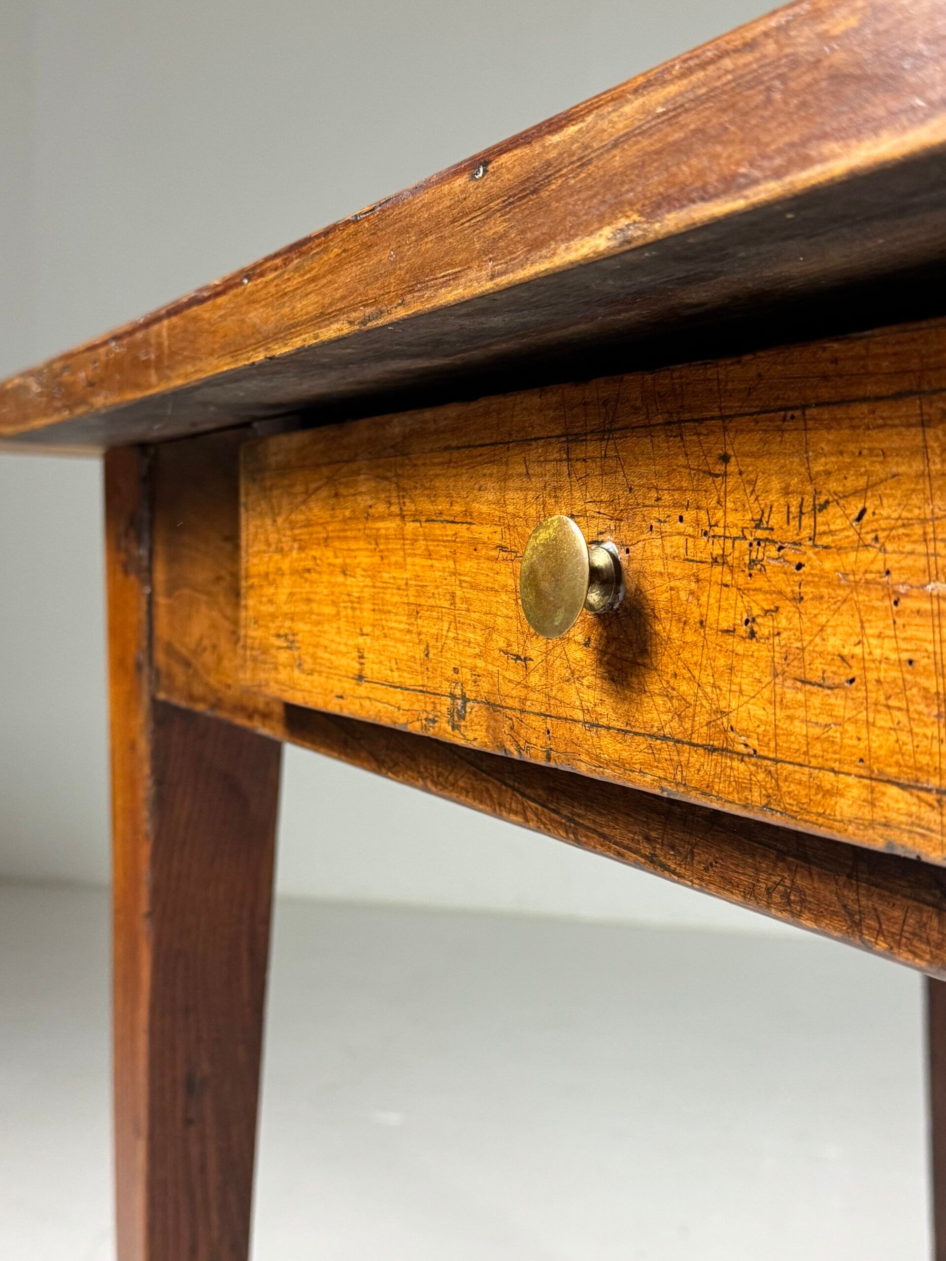 Table de ferme française de 292 cm