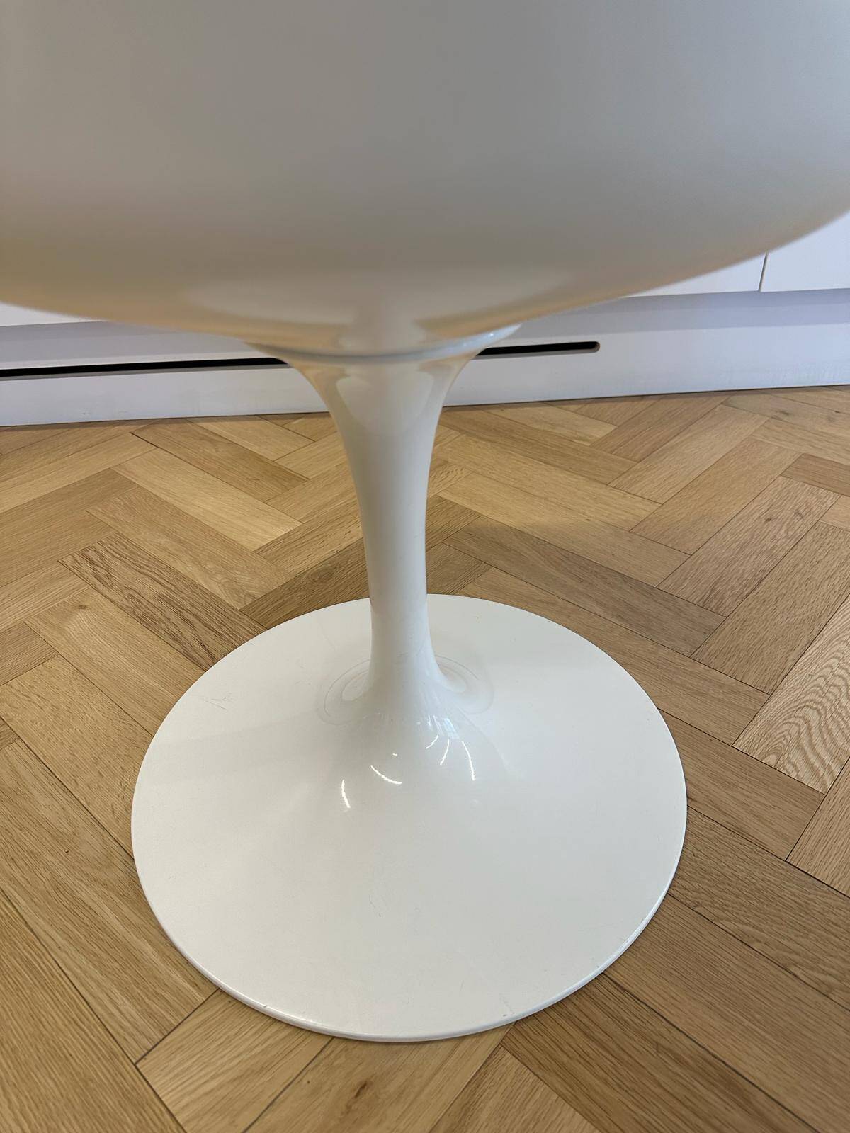 Saarinen marble table Edition Knoll and its 4 tulip chairs (set of 5)