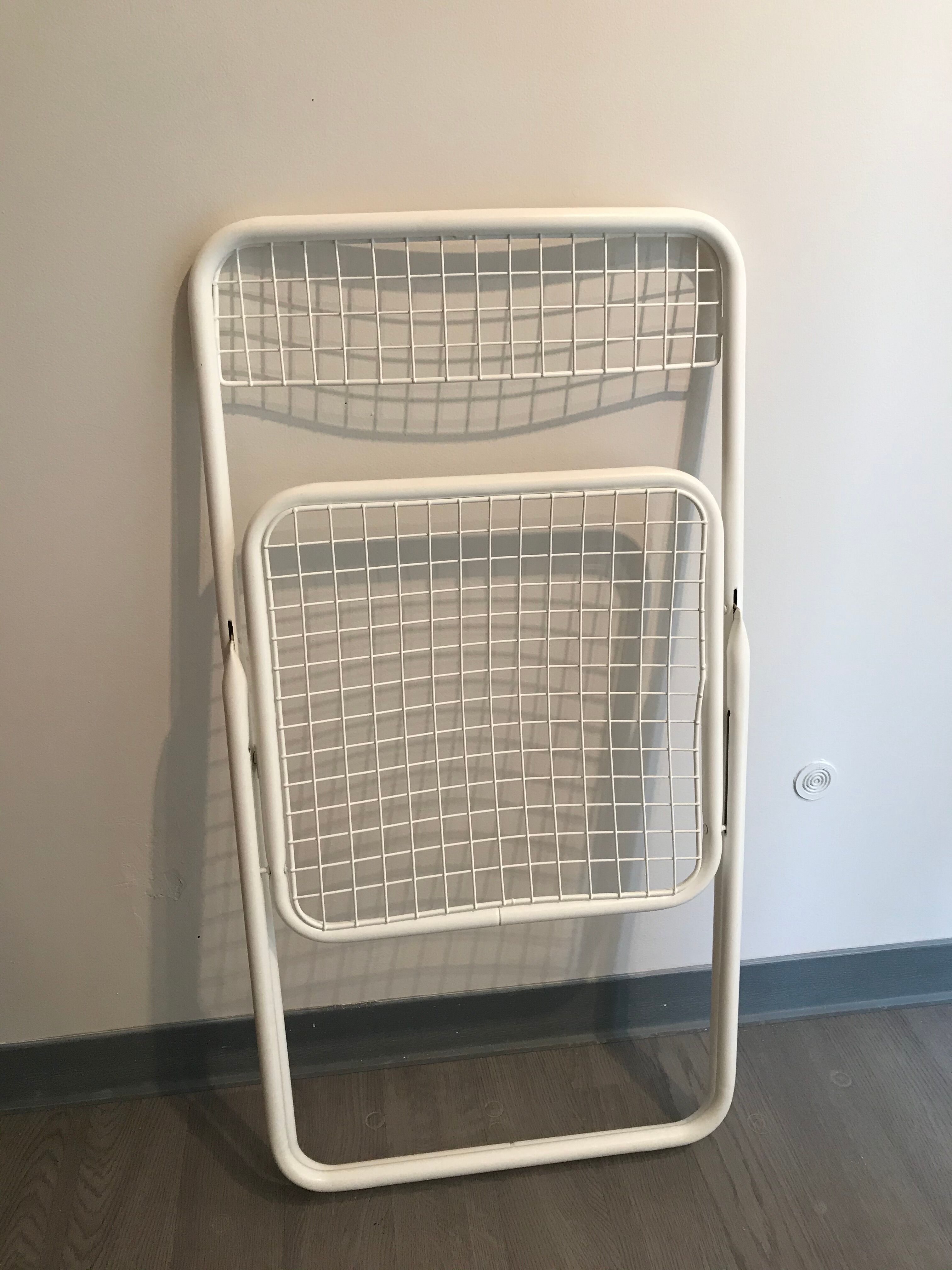 White folding chairs