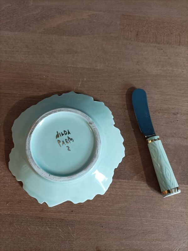 Container Ceramic butter dish Leaf vine knife DP 0723033
