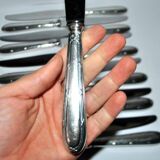 RENEKA Lot of 12 table knives with crossed ribbons and silver-plated metal, 24.5cm