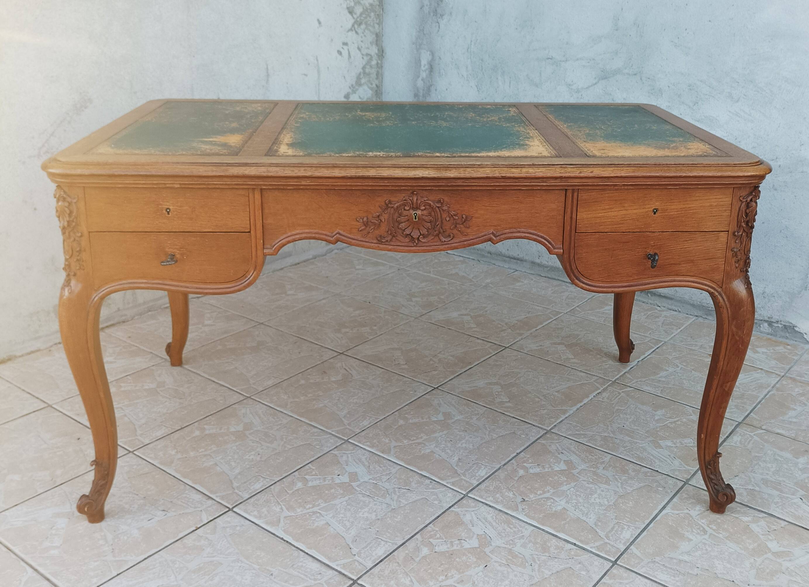 Louis XV oak desk