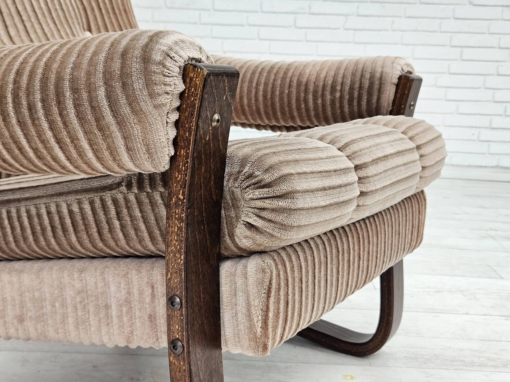 1970s, pair of Danish lounge chairs, original very good condition, corduroy.