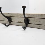 Solid teak coat hook with 2 double cast iron hooks
