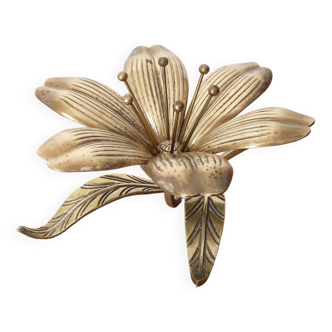 Vintage brass flower