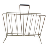 Metal magazine rack