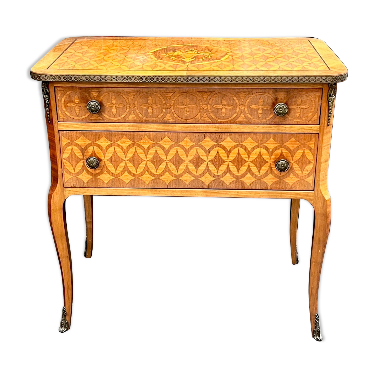 Louis XVI style chest of drawers with marquetry inlay