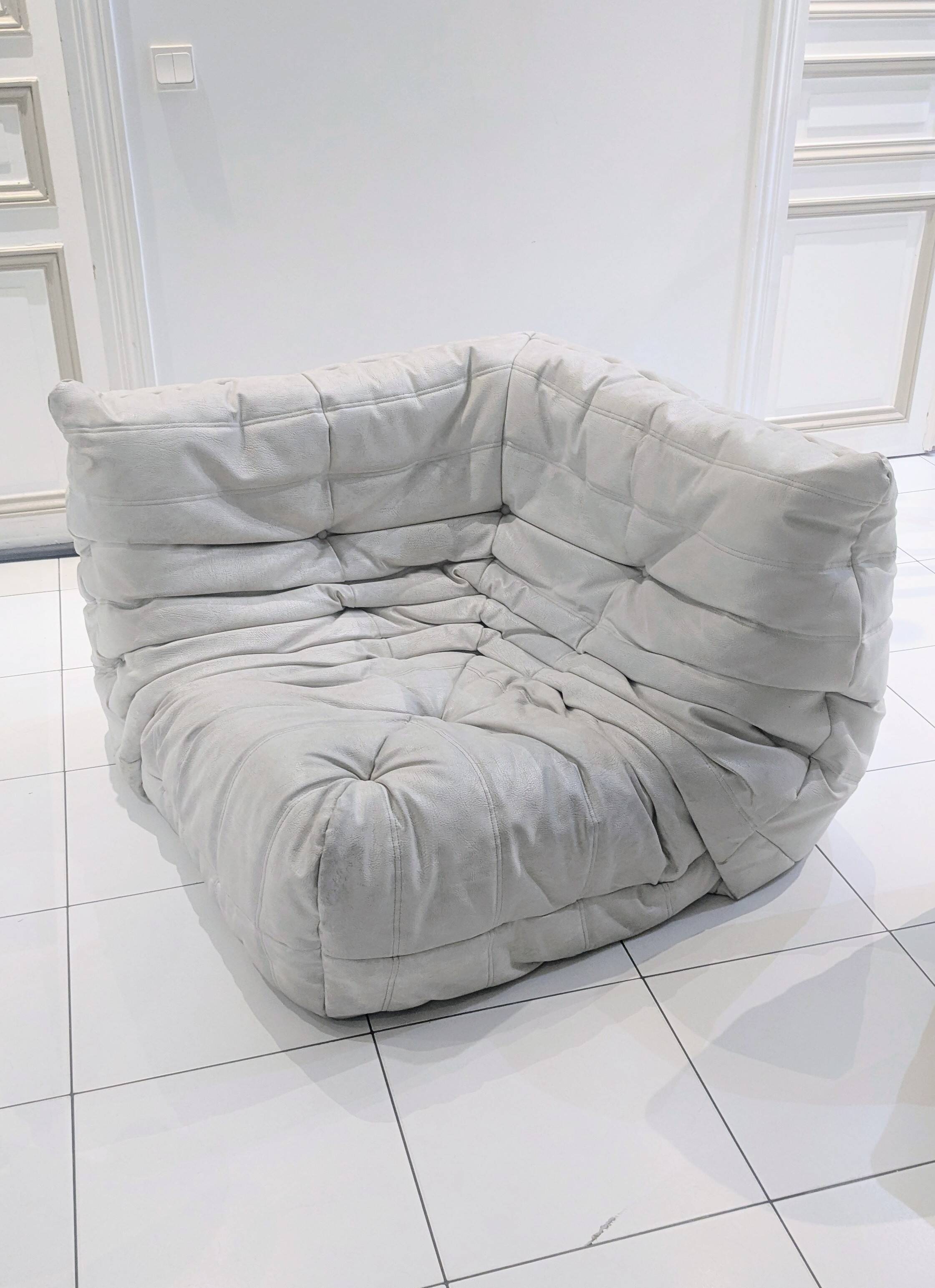 Ensemble Togo authentique Ligne Roset