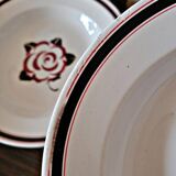 Deep plates Sarreguemines Noyon, black burgundy colour.