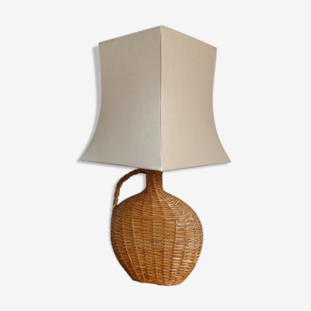 Braided Wicker table lamp