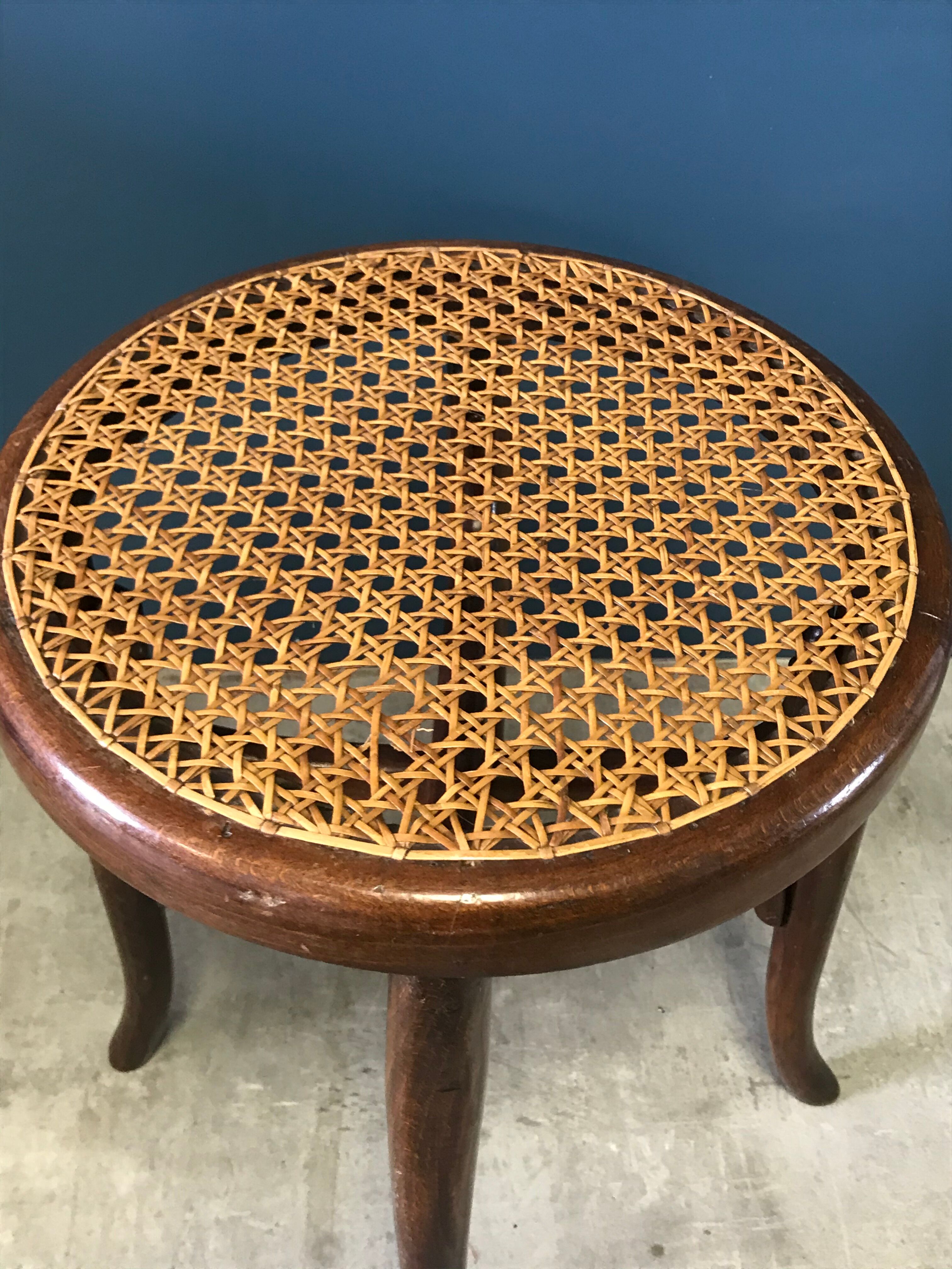 Caning stool