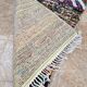 Tapis marocain Azilal fait main, tapis berbère en laine tissé à la main.